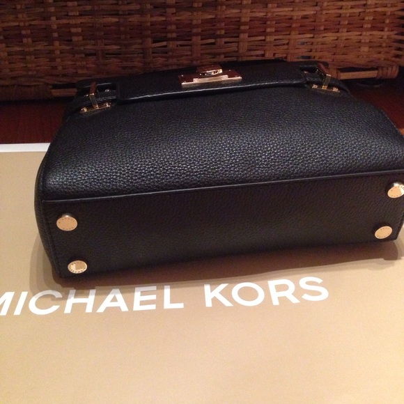 Michael Michael Kors Astrid medium satchel - Picture 2 of 7